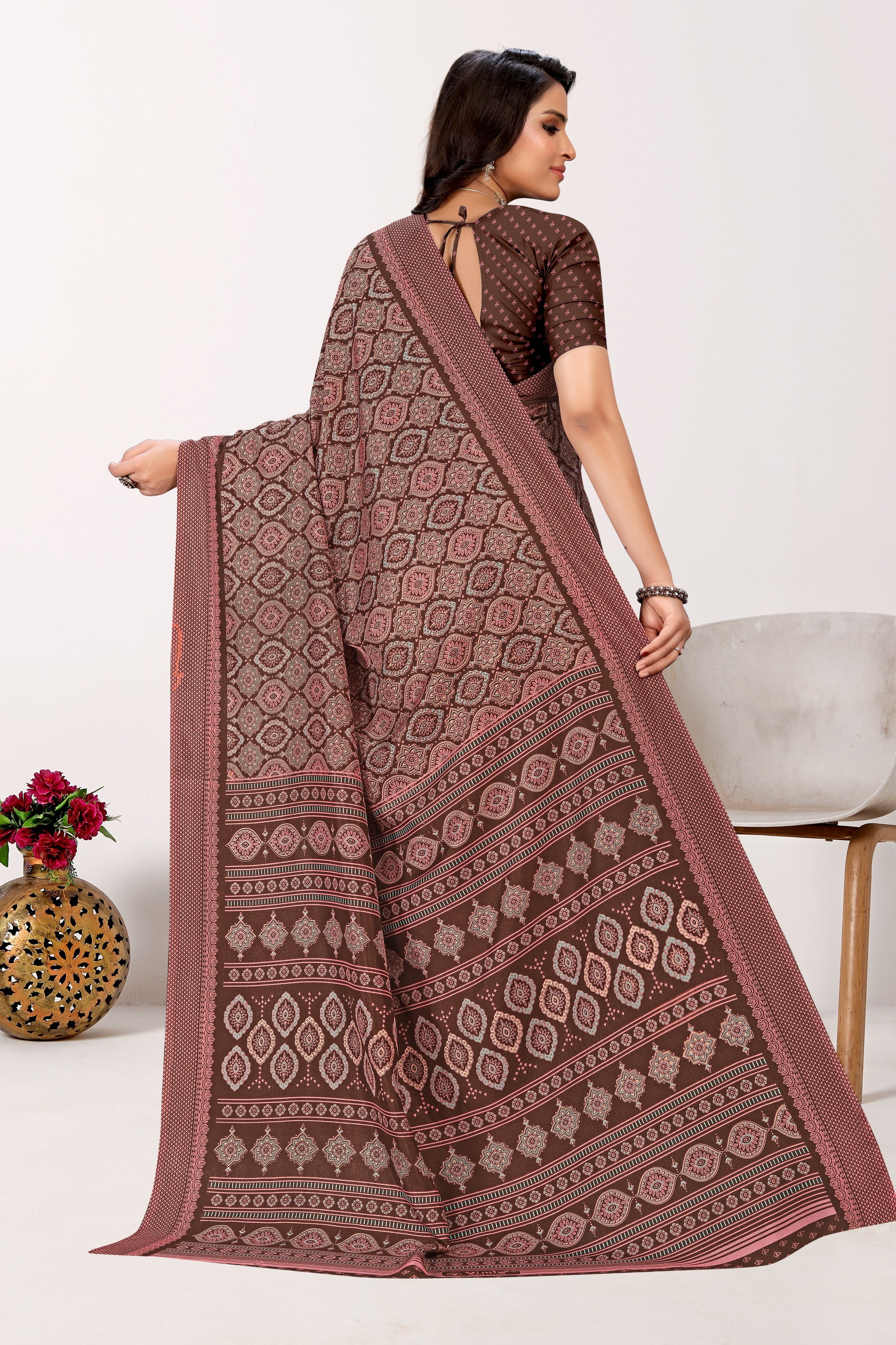 color_brown